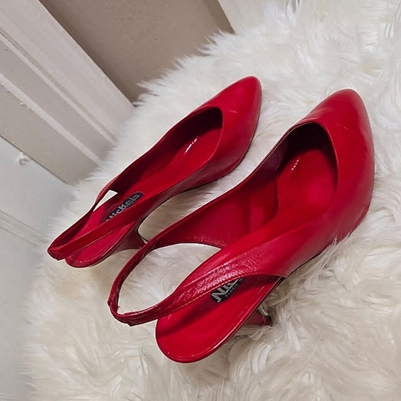 Nickels Slingback Red Heels Pointed Toe Shoe. Size 8.5B🌴✌️ - Picture 2 of 9